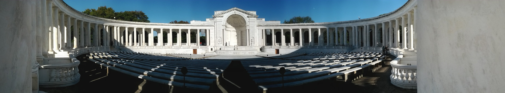 tomb of the unknown soldier amphitheater